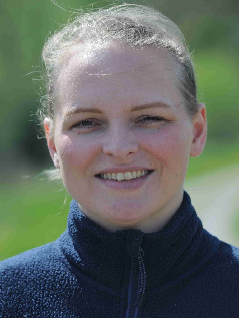 Portræt af Psykolog Amanda Hansen i Aalborg